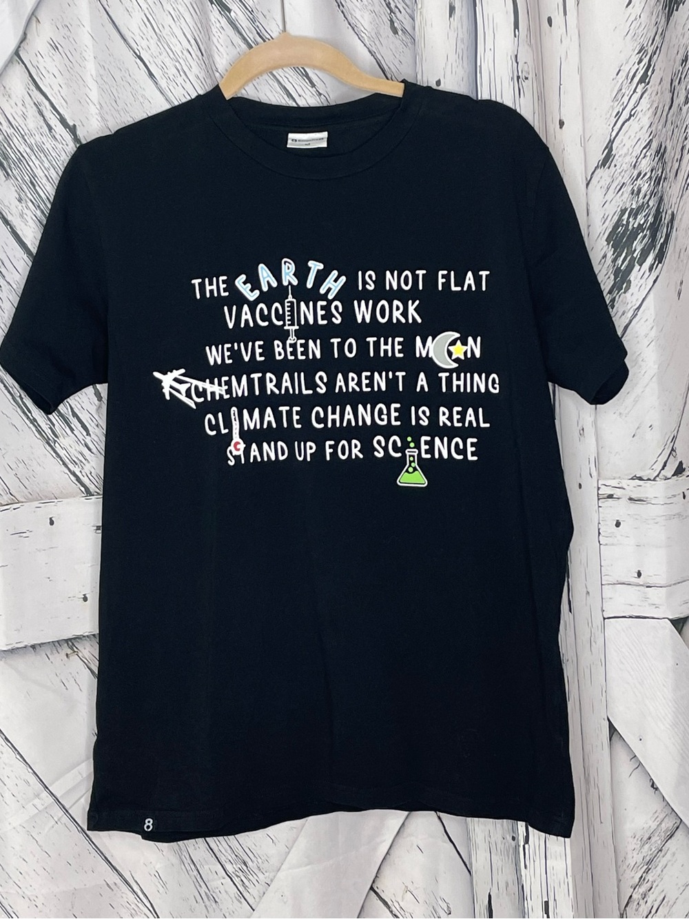 8 Billion Trees Stand Up For Science Graphic T-Shirt Unisex Size M
